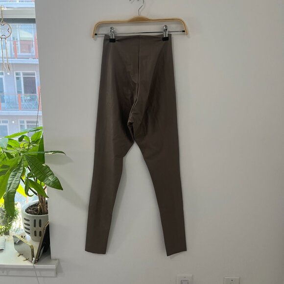 Commando Beige Skinny Shapewear Pants Size XS - Picture 5 of 5